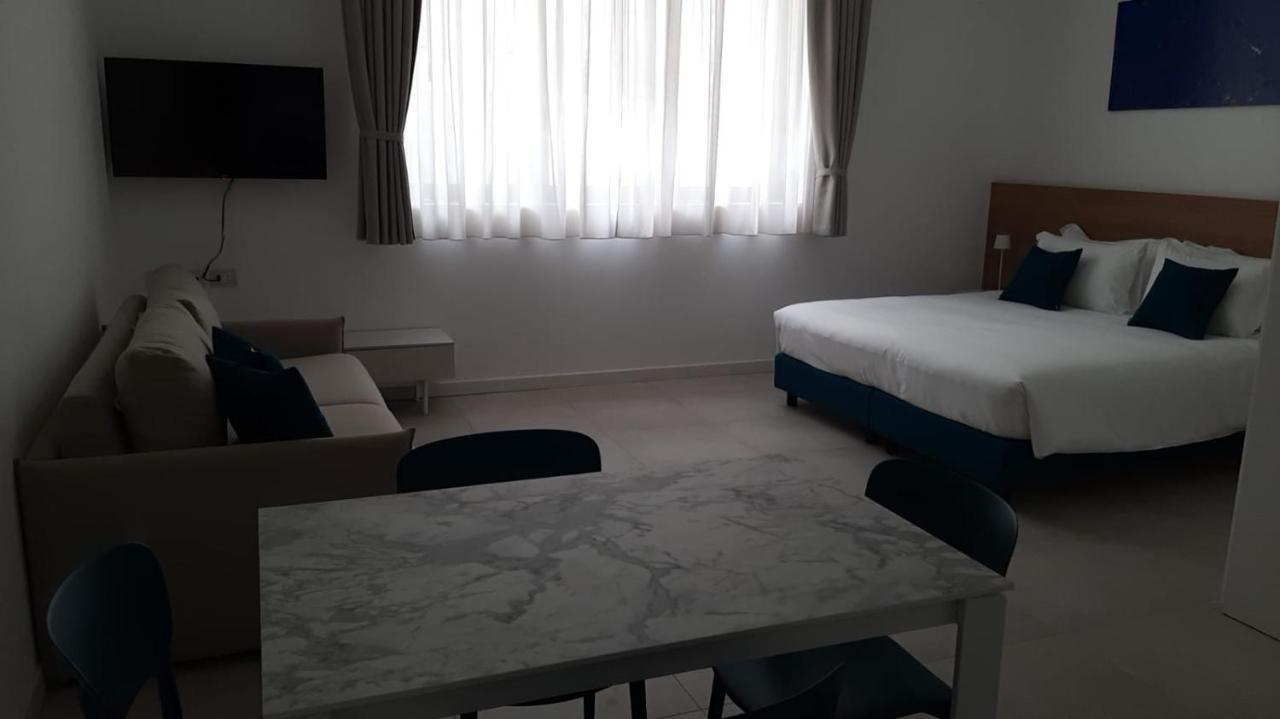 Ariston Teatro Luxury 3* Grado